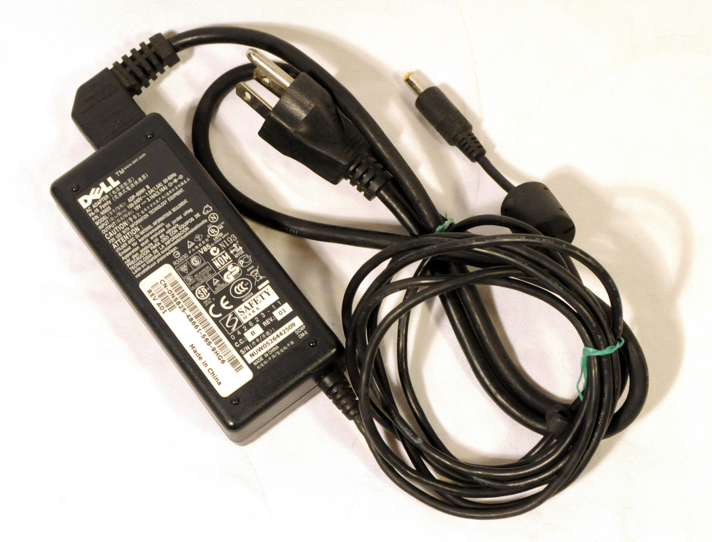 Adapter-Dell-ADP-60NH-B